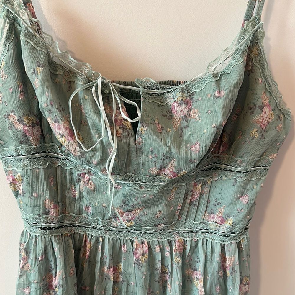 Lulu's Floral Blue Dress - Picture 4 of 5